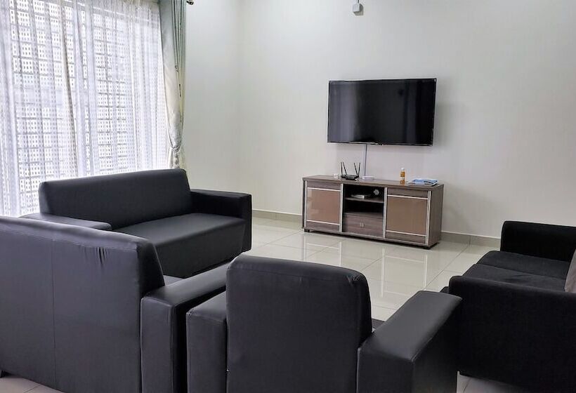 فندق Sr Home Stay At Klia
