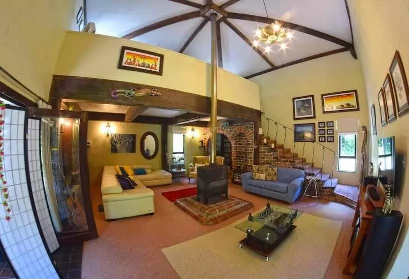 Hotelli Te Popo Gardens And Accommodation