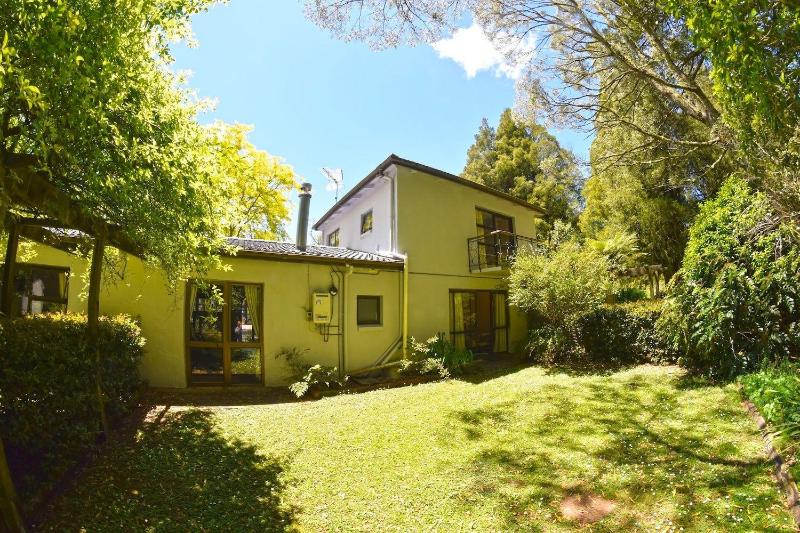 ホテル Te Popo Gardens And Accommodation