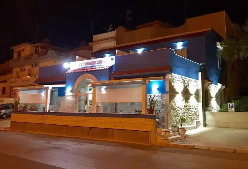 Hotelli Terrazze Sul Mare