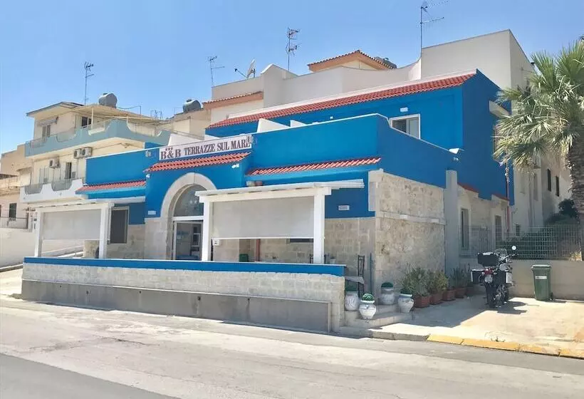 Hotelli Terrazze Sul Mare
