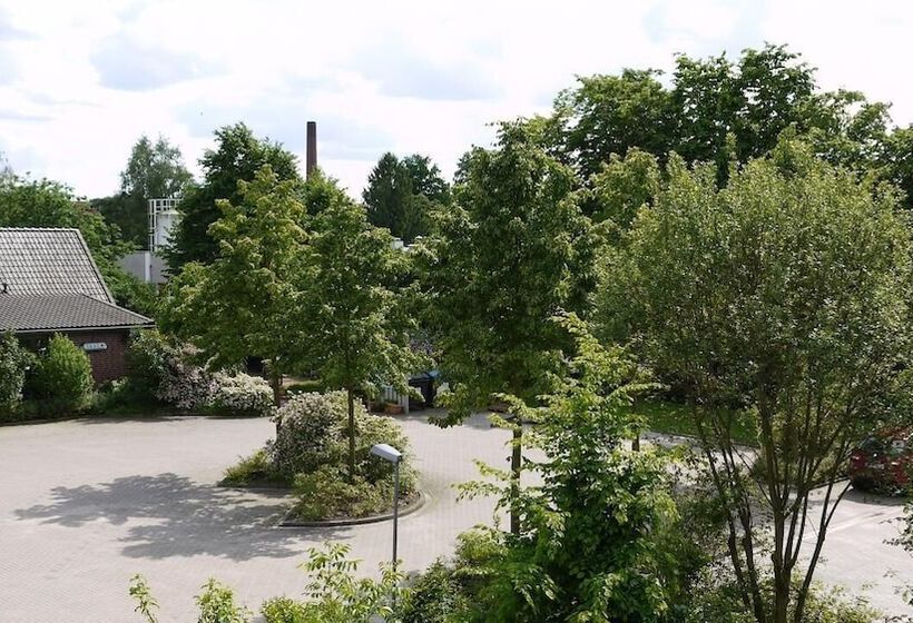 Отель Thöles Gästehaus Garni Hoya