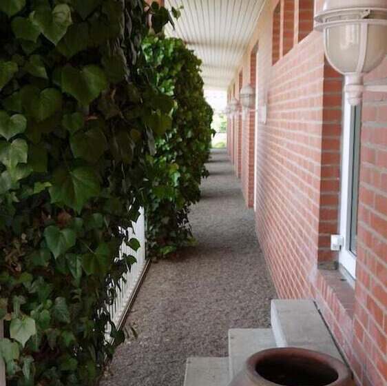 Отель Thöles Gästehaus Garni Hoya