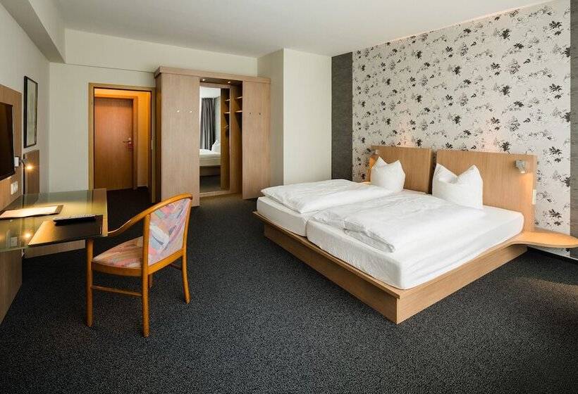 Отель Thöles Gästehaus Garni Hoya