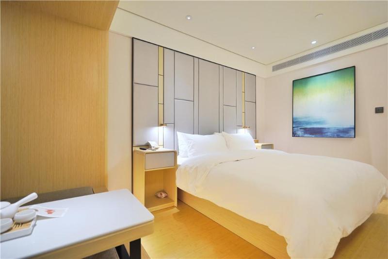 Отель Ji  Jinan Baotu Wenquan