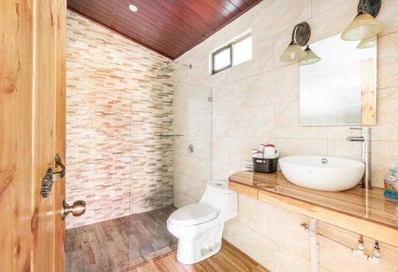 هاستل Monteverde Ecolove