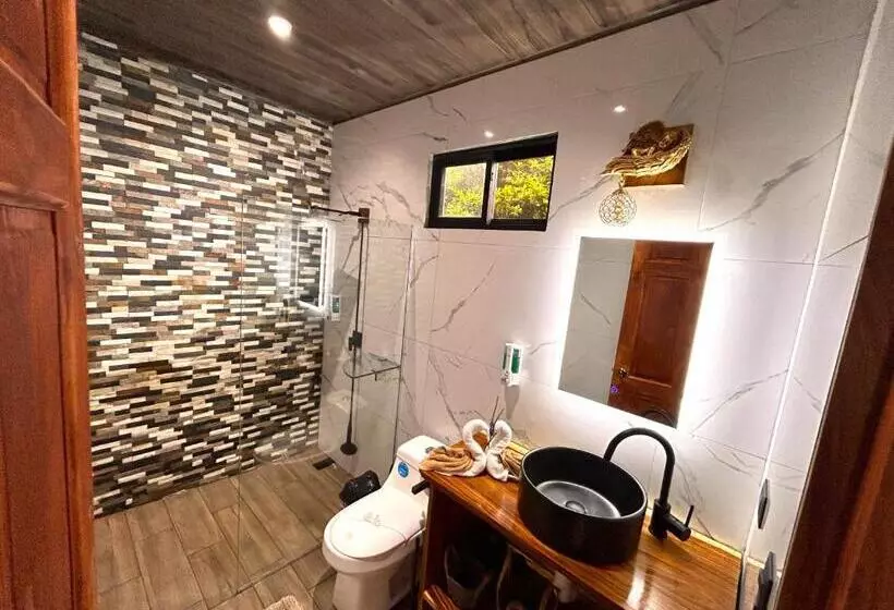 هاستل Monteverde Ecolove