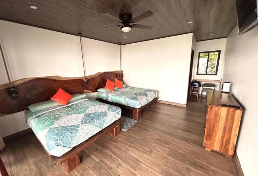 هاستل Monteverde Ecolove