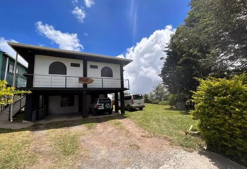 هاستل Monteverde Ecolove