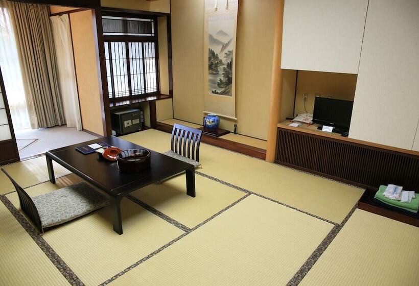 Отель Noto Kinpura