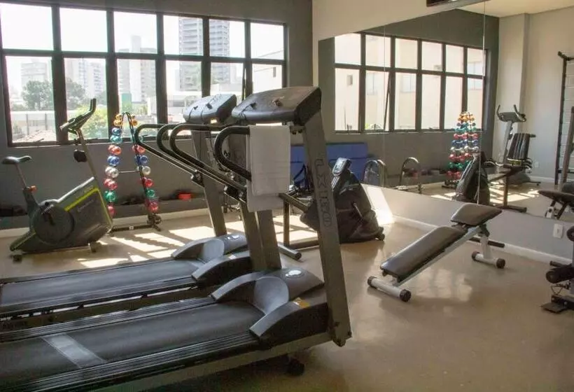 Aparthotel Twin Towers