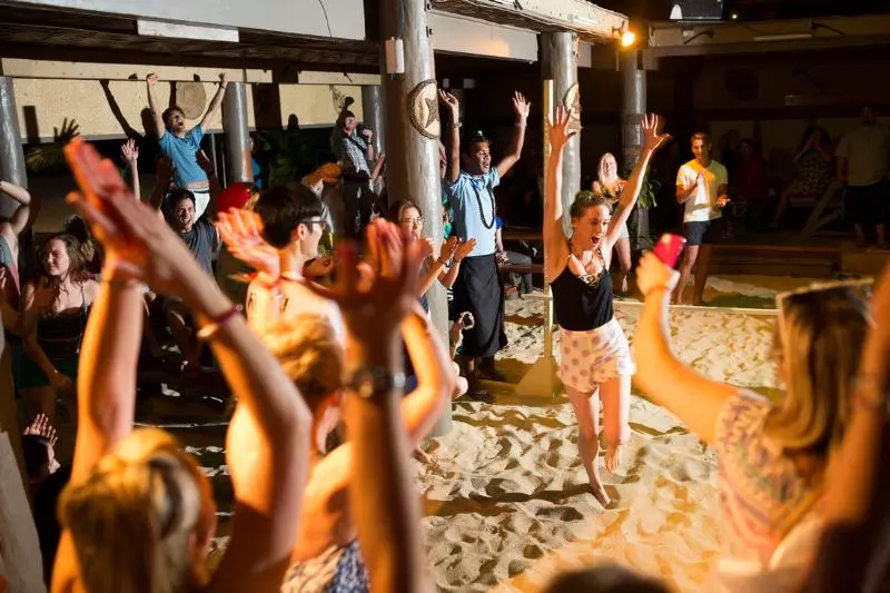 酒店 Beachcomber Island Resort