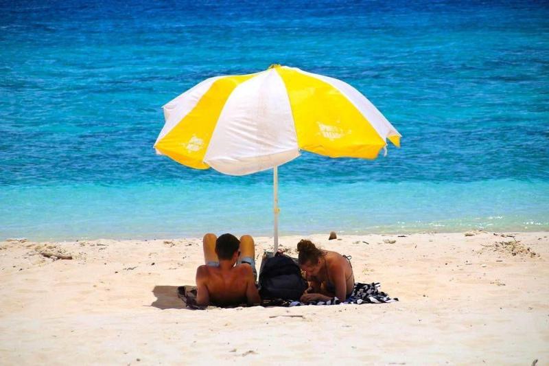 ホテル Beachcomber Island Resort