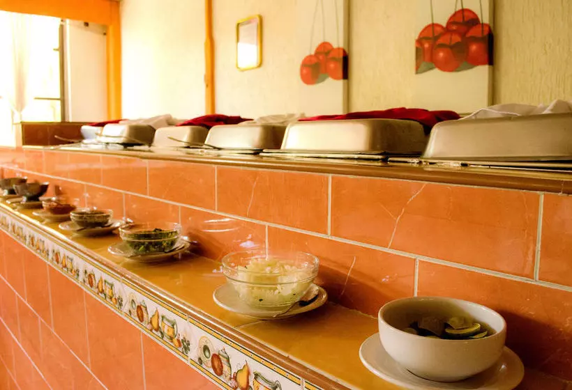 هتل Capital O  Casa Real Zacatecas