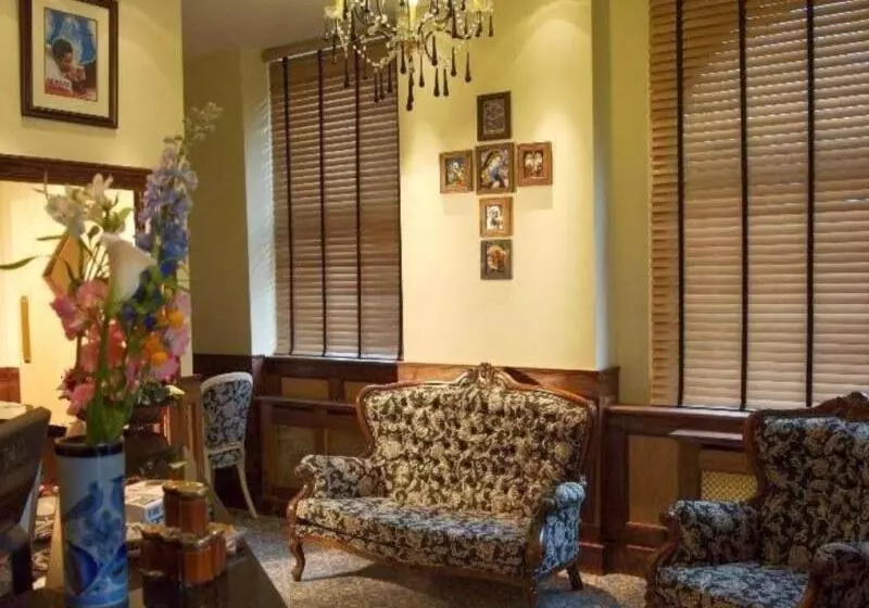 Church Street Hotel By Belvilla