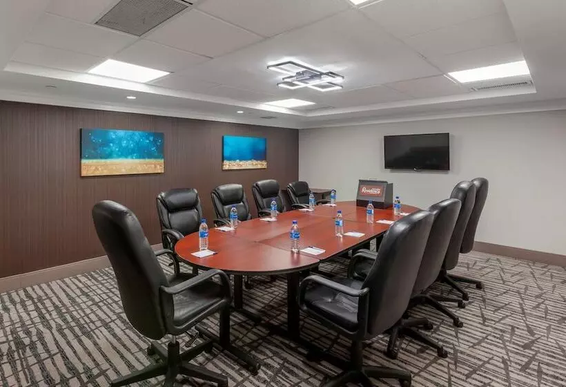 ホテル Executive Residency By Best Western Torontomississauga