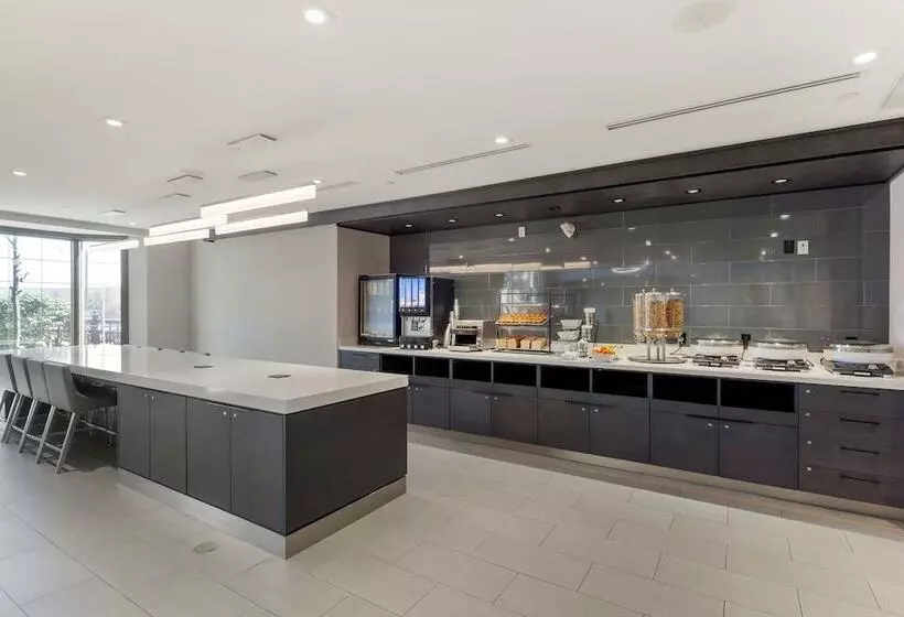 ホテル Executive Residency By Best Western Torontomississauga