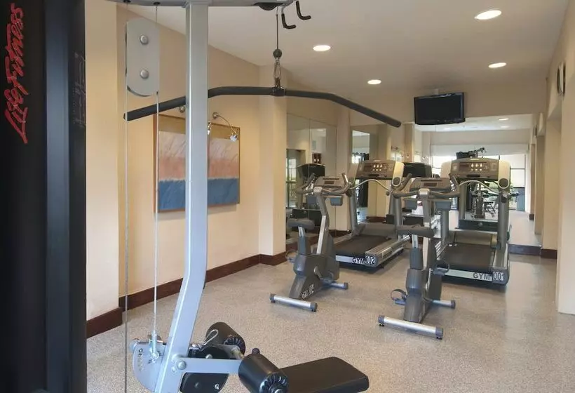 Отель Fiesta Inn Poza Rica