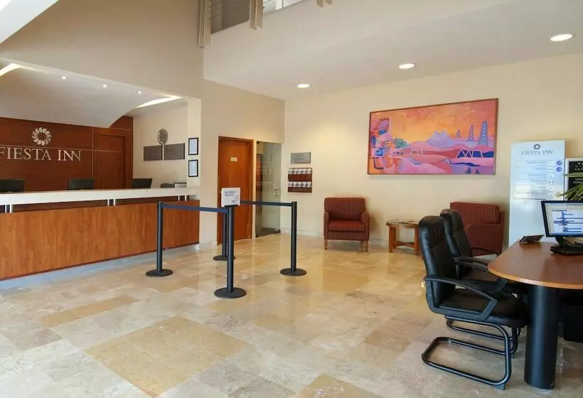 Отель Fiesta Inn Poza Rica