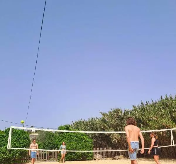 Отель Good Feeling Hostel & Guest House