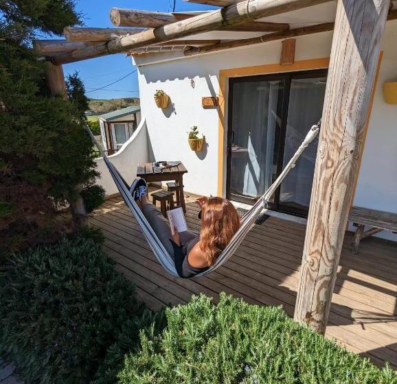 فندق Good Feeling Hostel & Guest House