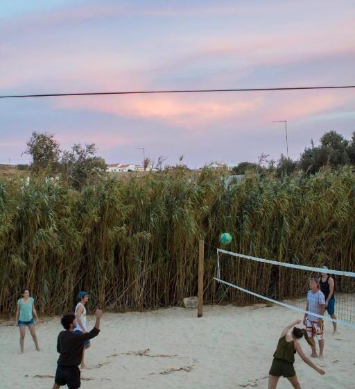 فندق Good Feeling Hostel & Guest House