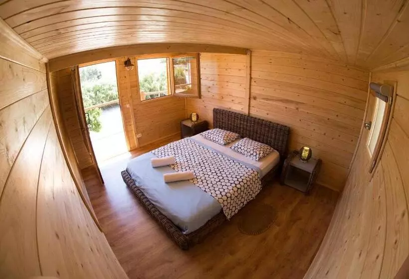 Отель Good Feeling Hostel & Guest House