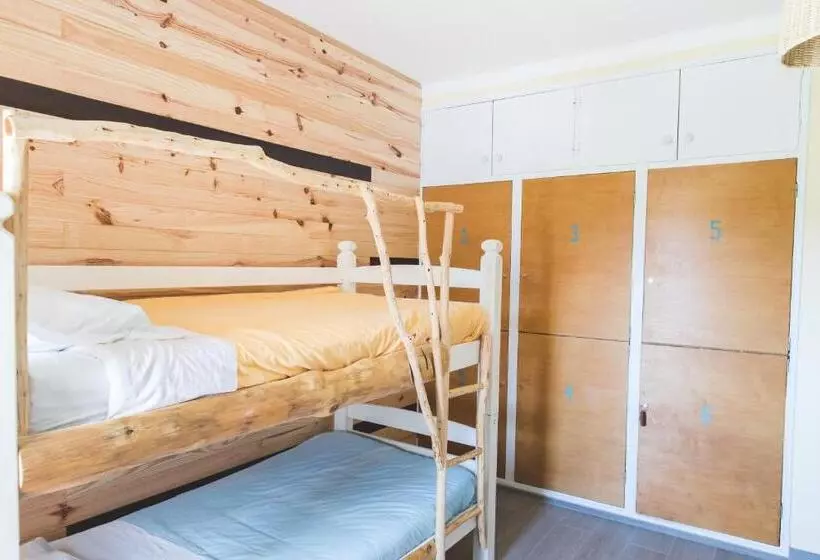 Отель Good Feeling Hostel & Guest House