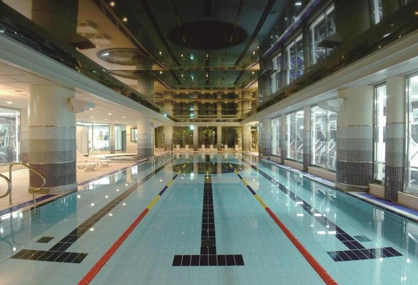 Отель Grand Mercure Imperial Palace Seoul Gangnam