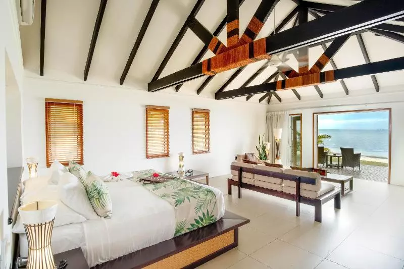 Отель Lomani Island Resort – Adults Only