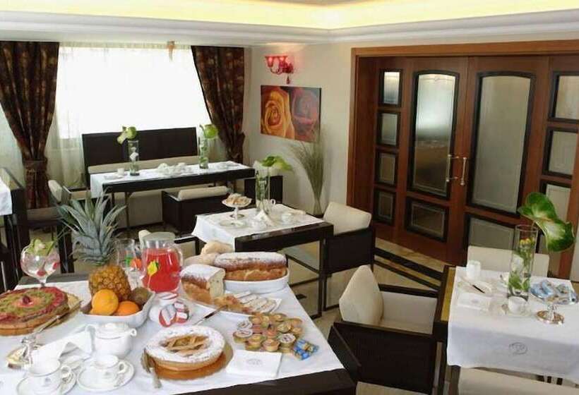 Palazzo Rosenthal Vesuview Hotel & Resort