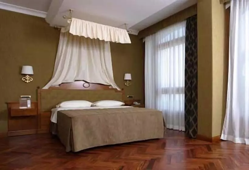 Palazzo Rosenthal Vesuview Hotel & Resort