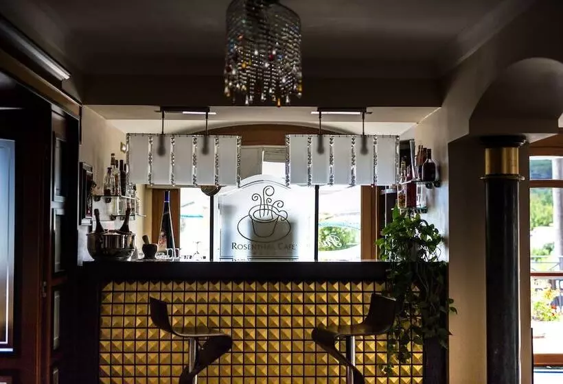 Palazzo Rosenthal Vesuview Hotel & Resort