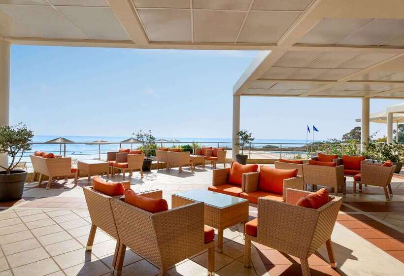 Hotel Ramada Plaza By Wyndham Thraki