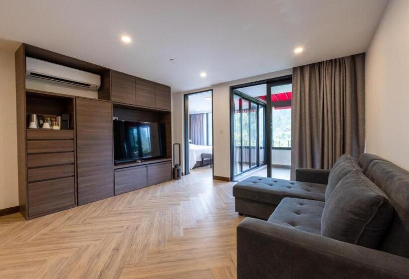 ホテル Resorts World Awana