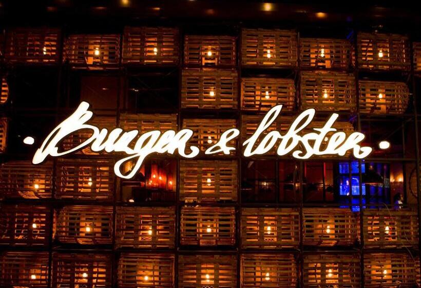 ホテル Resorts World Awana