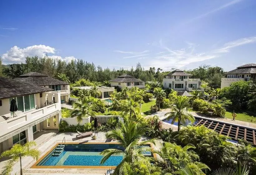 호텔 Robinson Khao Lak