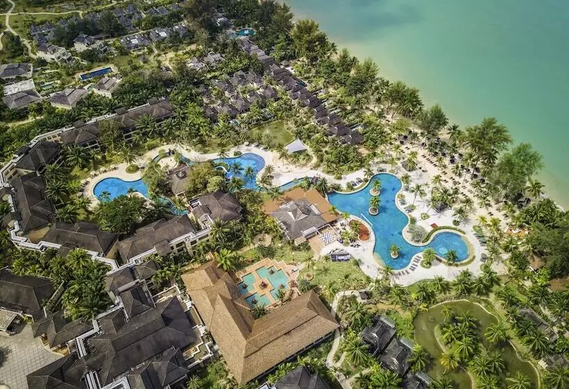 호텔 Robinson Khao Lak