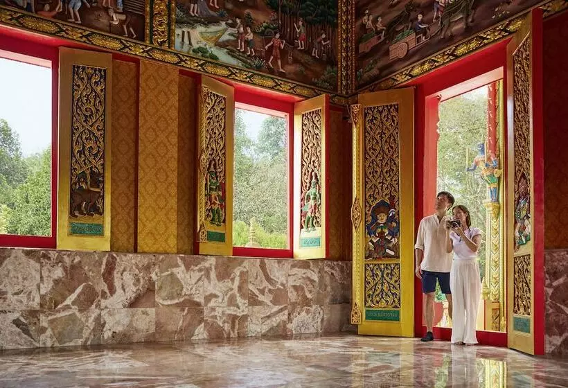 호텔 Robinson Khao Lak