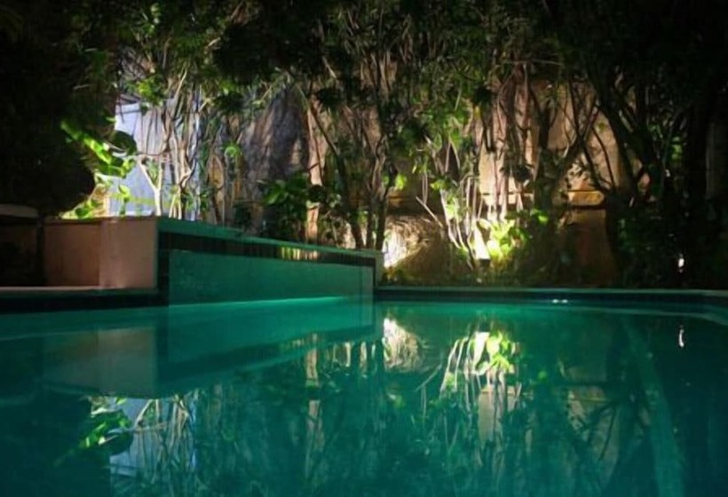 هتل Safari Natal Beach