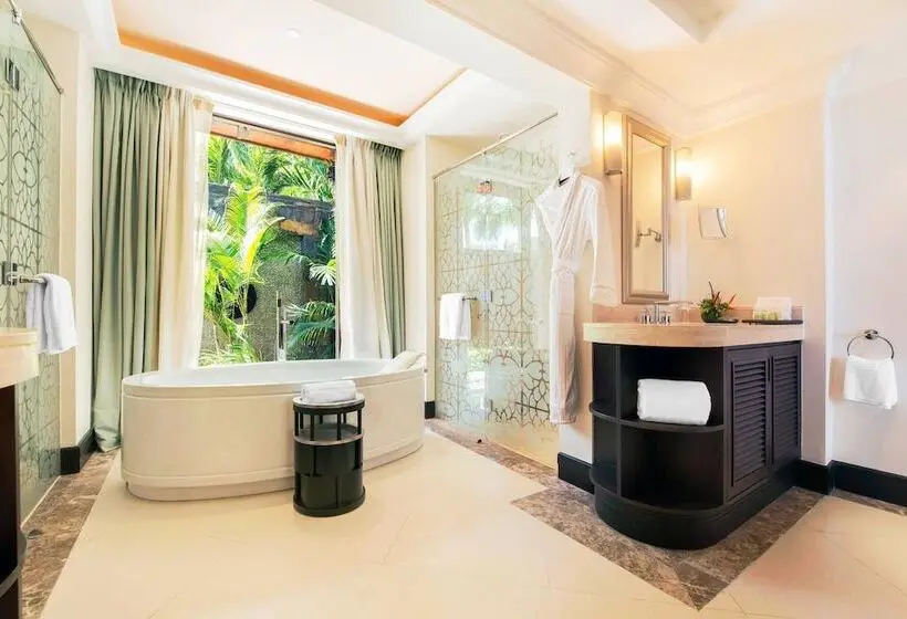 هتل The Westin Turtle Bay Resort & Spa, Mauritius