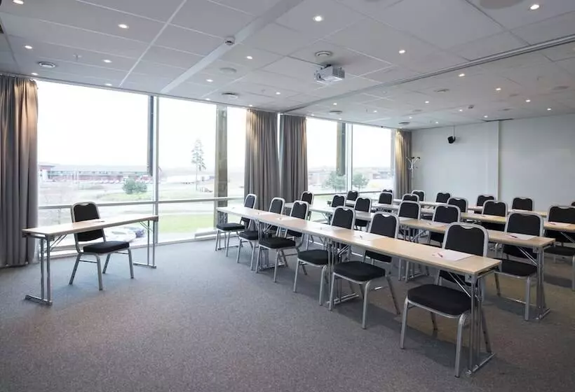 Thon Hotel Oslo Airport