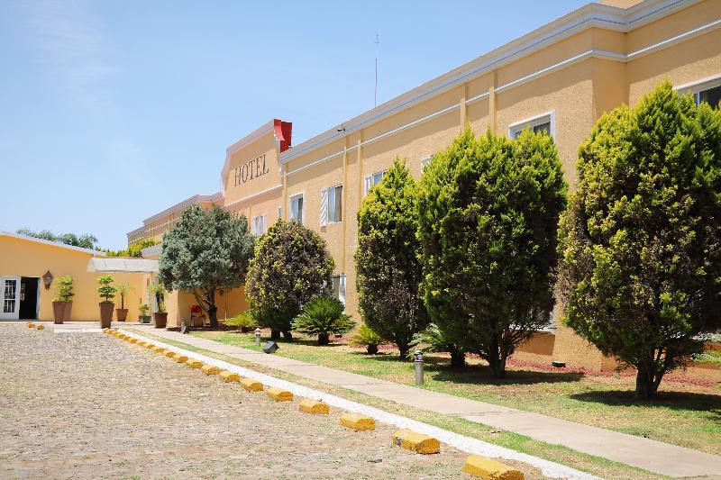 ホテル Zar Guadalajara