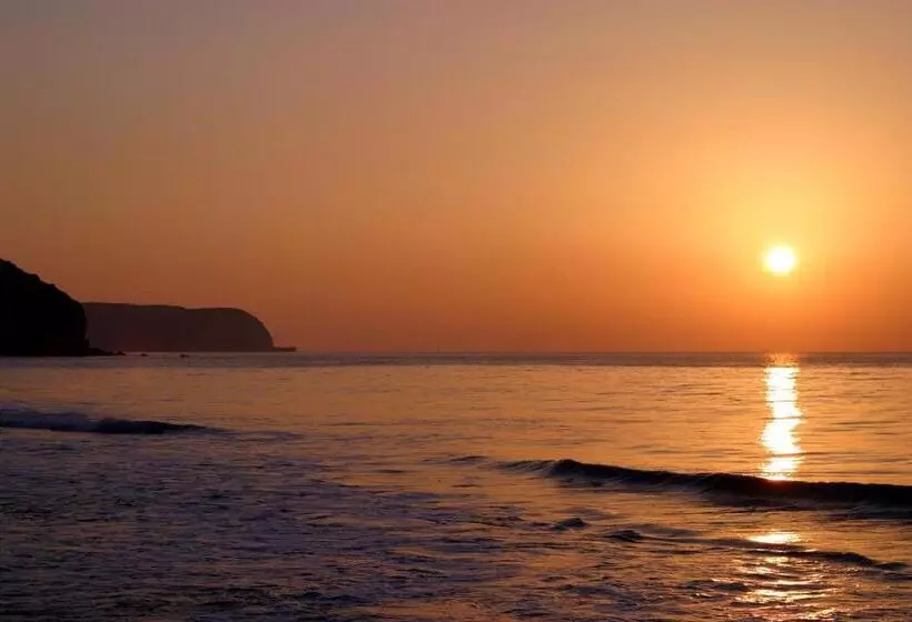 Курорт The View – Santo António Villas, Golf & Spa