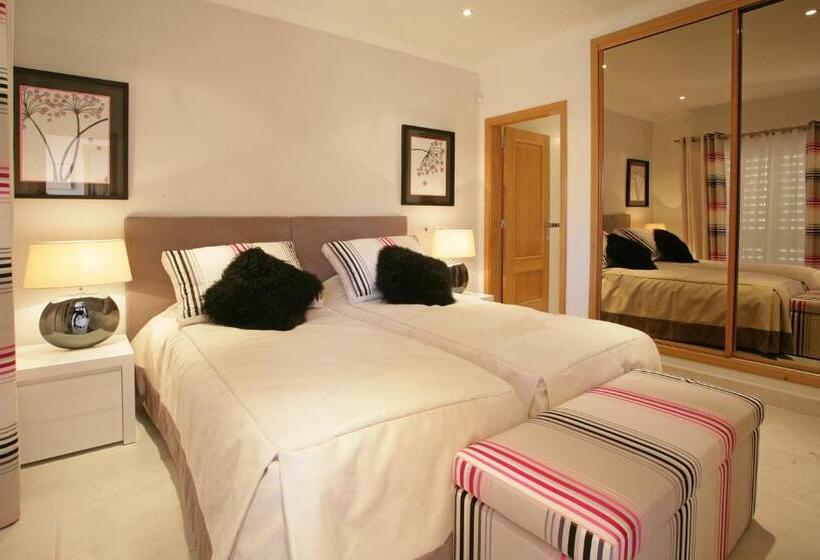 استراحتگاه The View – Santo António Villas, Golf & Spa