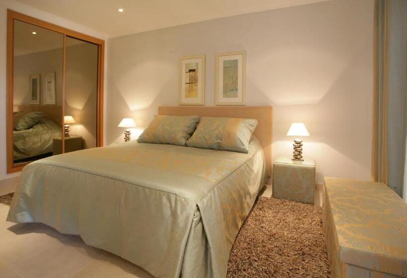 استراحتگاه The View – Santo António Villas, Golf & Spa