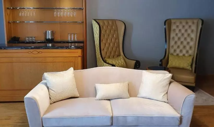 هتل Le Beaurivage Bleu Hôtel & Resort