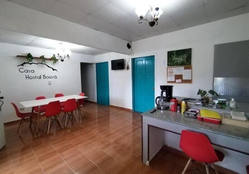 ユースホステル Casa Hostal Bouvá