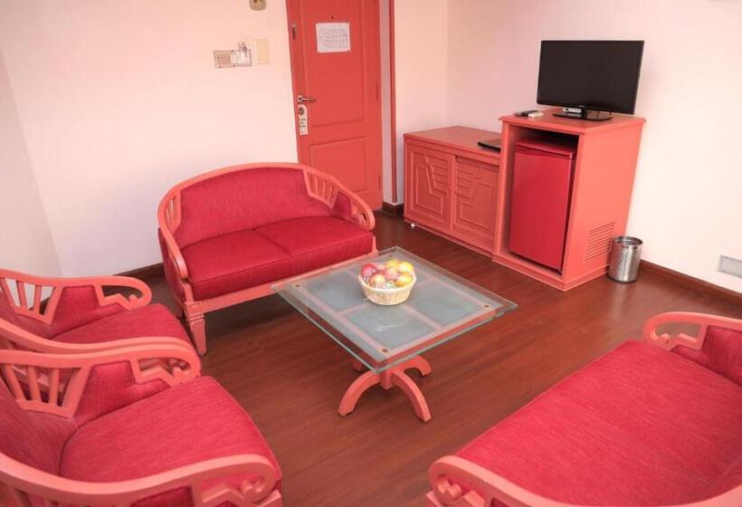 Fort Gate Hotels & Resorts