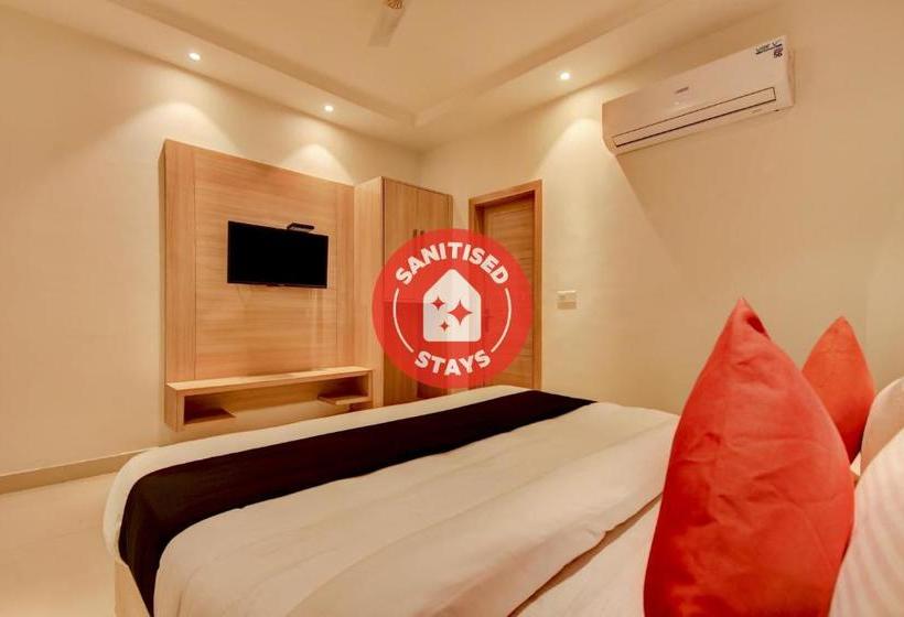 בית מלון כפרי Capital O Asr434 Golden Feather